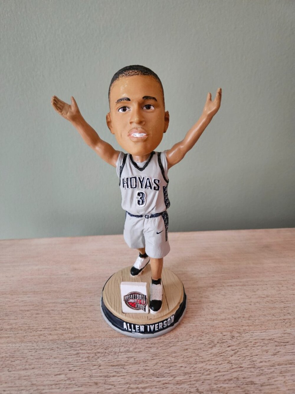 Allen Iverson Bobblehead Georgetown Hoyas #3 Philadelphia 76ers Player Retired